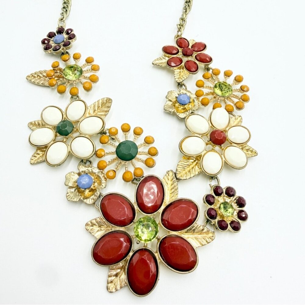 Vintage Charming Charlie Floral Statement Necklace Multicolor Gem Gold Tone - Picture 4 of 9